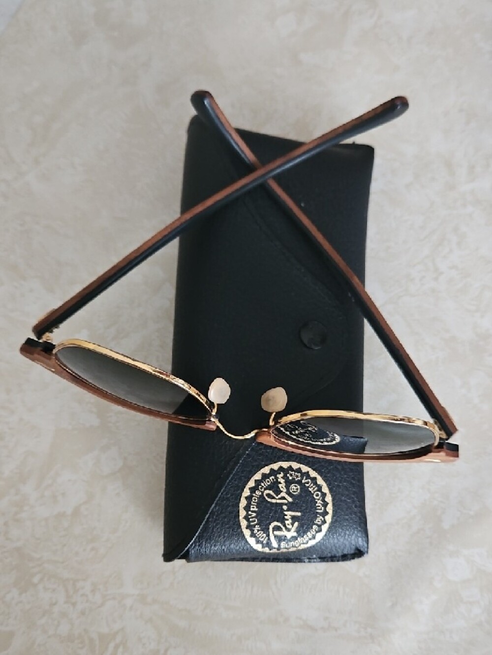Ray-Ban Clubmaster Wood Sunglasses. - Picture 11 of 11